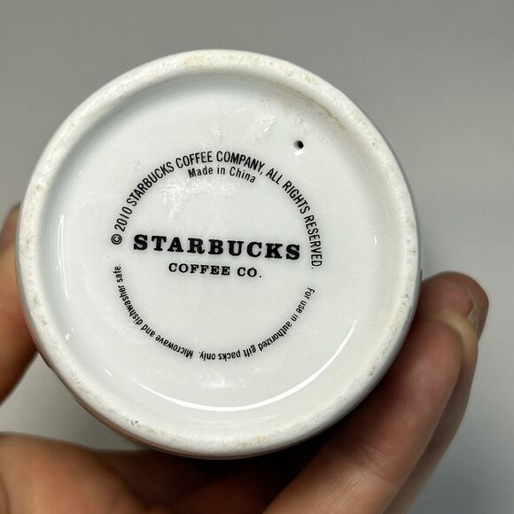 2010 Starbucks Logo Christmas Red Snowflakes Ceramic Tumbler Mug with Lid - Picture 2 of 6